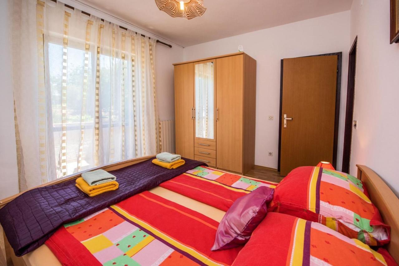 Two Bed Rooms Fortuna Near The Beach Poreč Kültér fotó